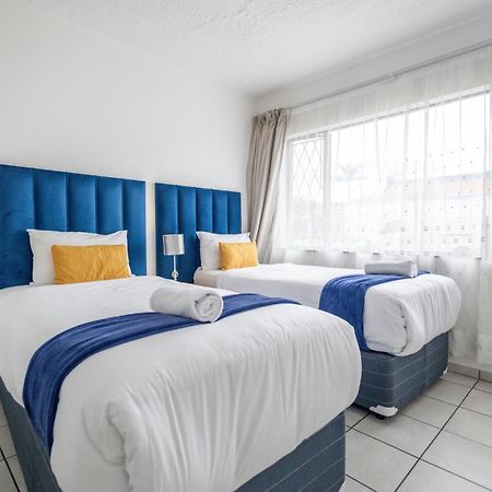 Safi Luxury Apartment 2 East London Dış mekan fotoğraf