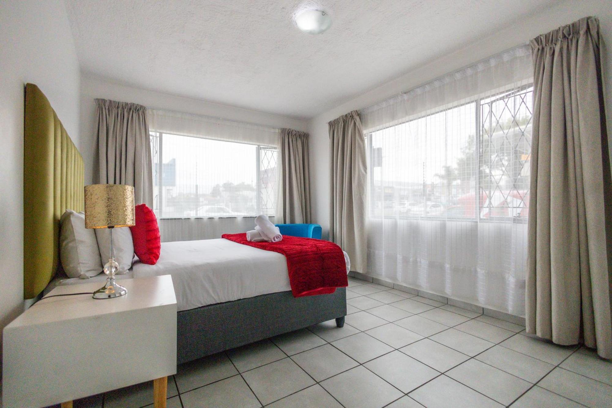 Safi Luxury Apartment 2 East London Dış mekan fotoğraf