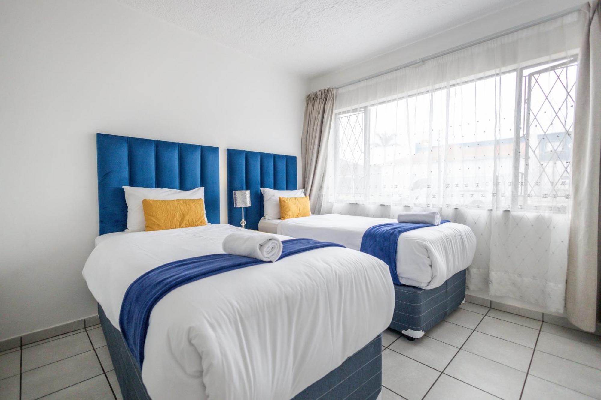 Safi Luxury Apartment 2 East London Dış mekan fotoğraf